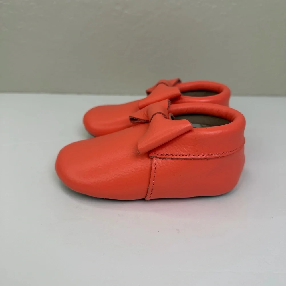 Monkey Feet Baby Leather Moccasins With Bow Shoes Size 12-18 Months